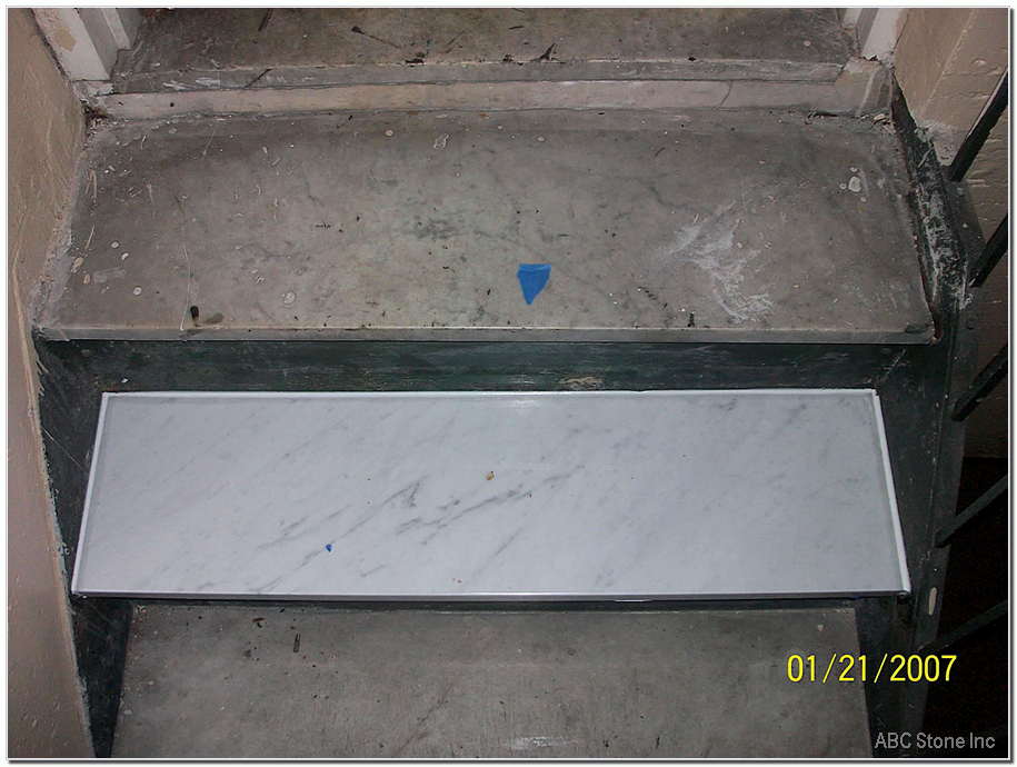 Marble staircase repair at home